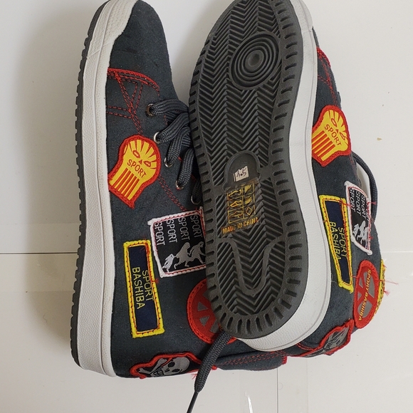 New assorted colors and sizes sneakers unisex for big boys and girls - Picture 11 of 16